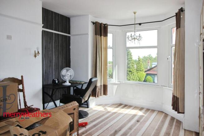 4 bed Semi-Detached for sale Image 7