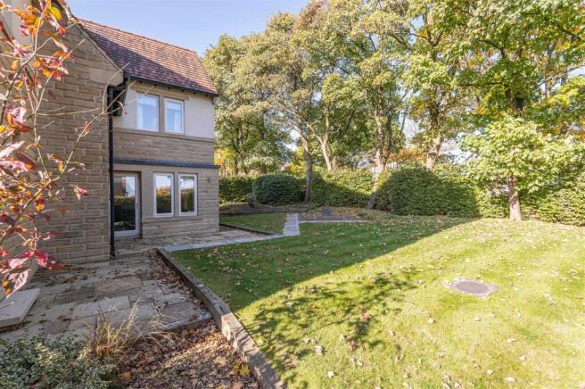 Rear Garden Aspect