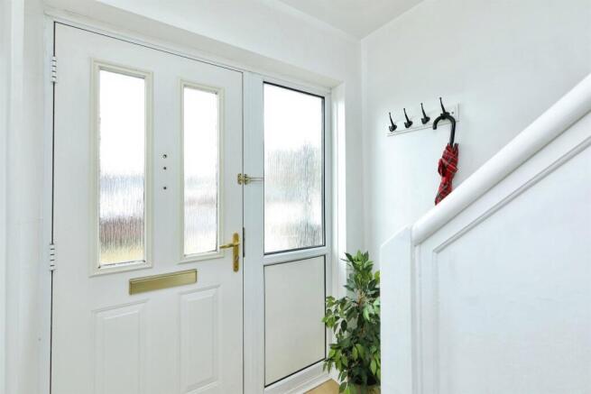 2 bed Semi-Detached for sale Image 4