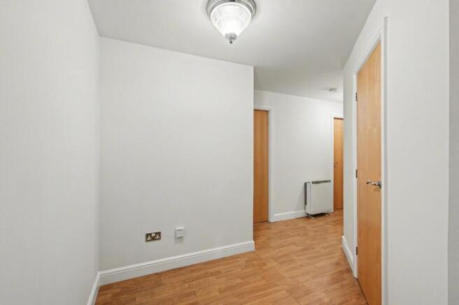 2 bed Flat for sale Image 12