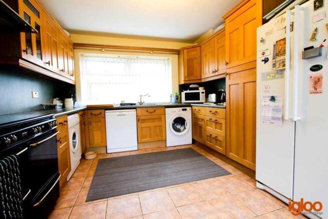 Fitted Kitchen