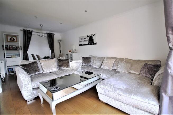 Front Room/Lounge