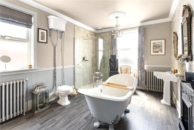 6 bed Terraced for sale Image 10