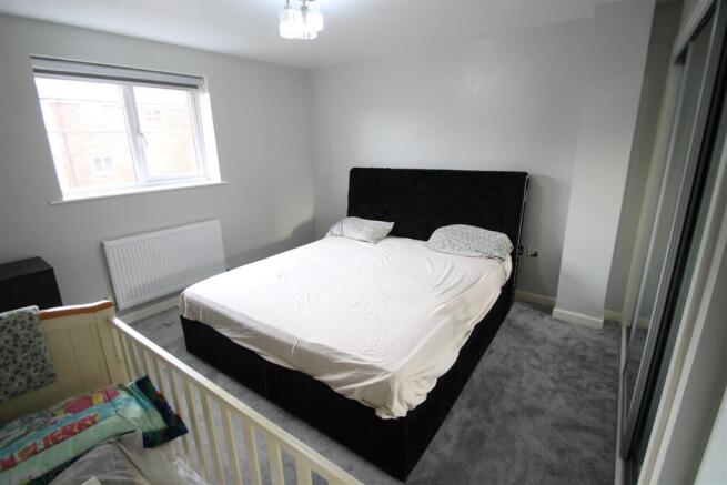 Bed 5.JPG