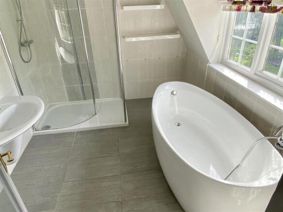 Ensuite Bathroom