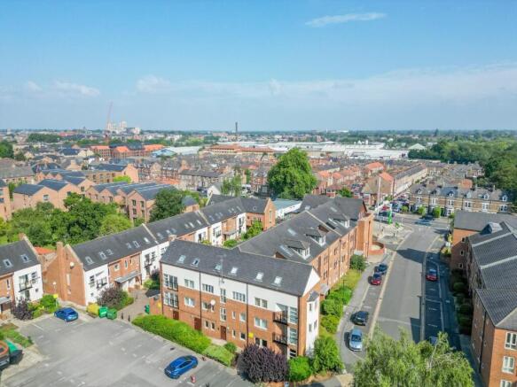 3 bed Penthouse for sale Image 11