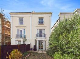 35, Kingsholm Road, Gloucester GL1 3AZ