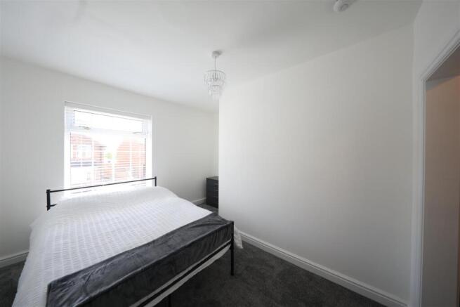 2 bed Terraced for sale Image 11