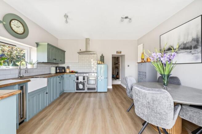 3 bed Detached for sale Image 8