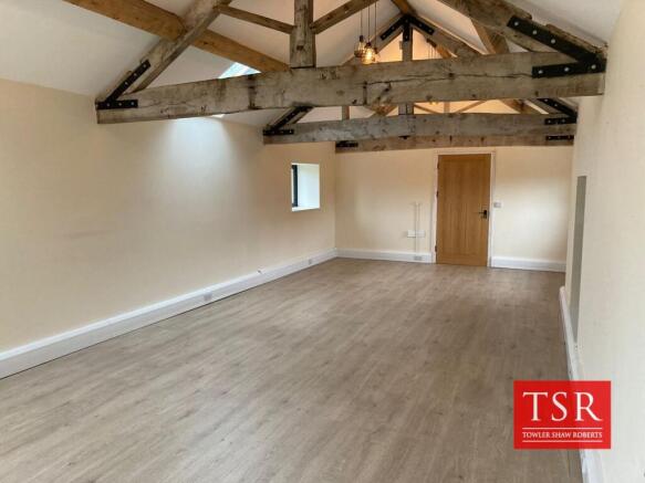 WhatsApp Image 2026-02-16 at 14.12.47 (4).jpeg