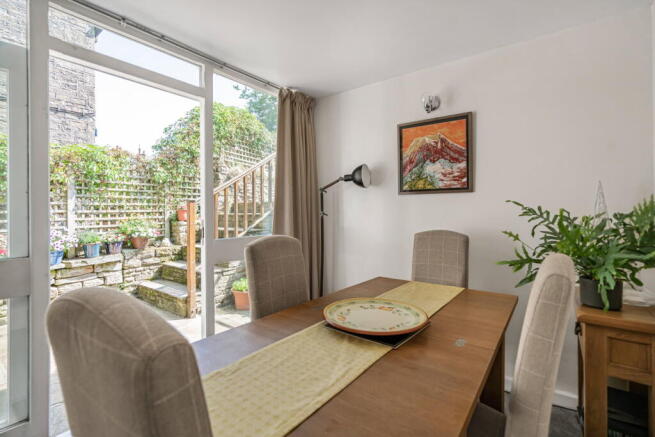 2 bed Terraced for sale Image 10