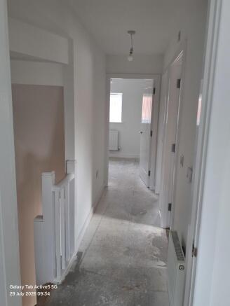3 bed Semi-Detached to rent Image 7