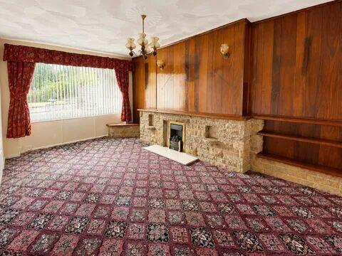 2 bed Semi-Detached Bungalow for sale Image 3