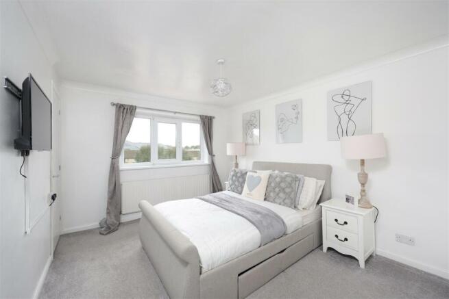 21 Allington Way 21.JPG