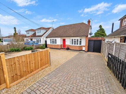 Main Road, Hawkwell, Essex, SS5 4EH