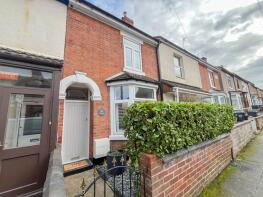 104, Oxford Street, Rugby CV21 3LZ