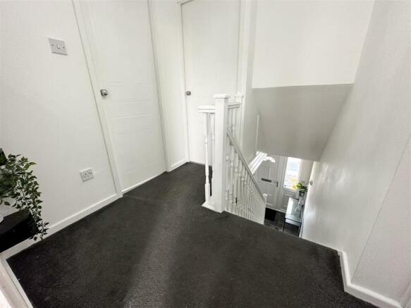 FIRST FLOOR LANDING AND STAIRS