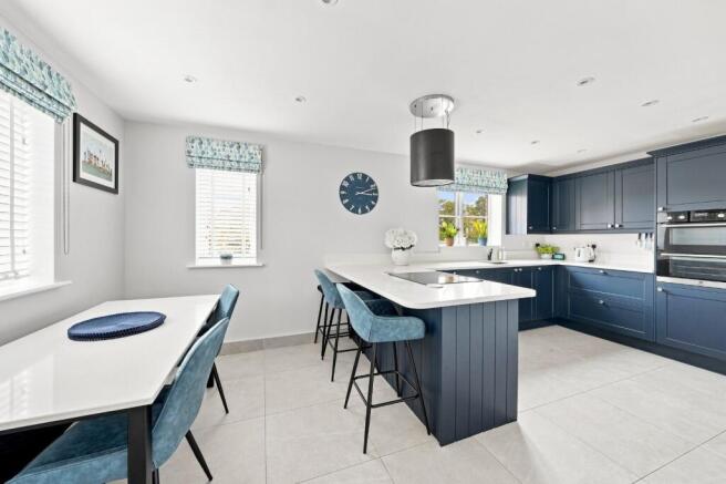 3 bed Detached for sale Image 6