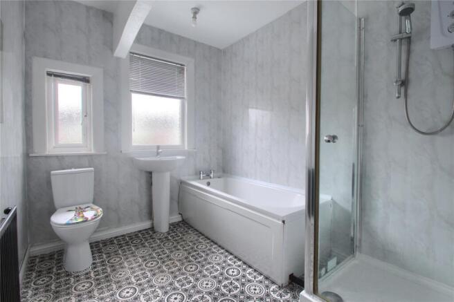3 bed Terraced for sale Image 11