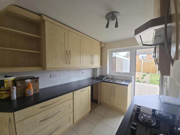 Kitchen1.jpeg