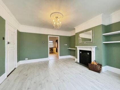 Douglas Road, Herne Bay, CT6