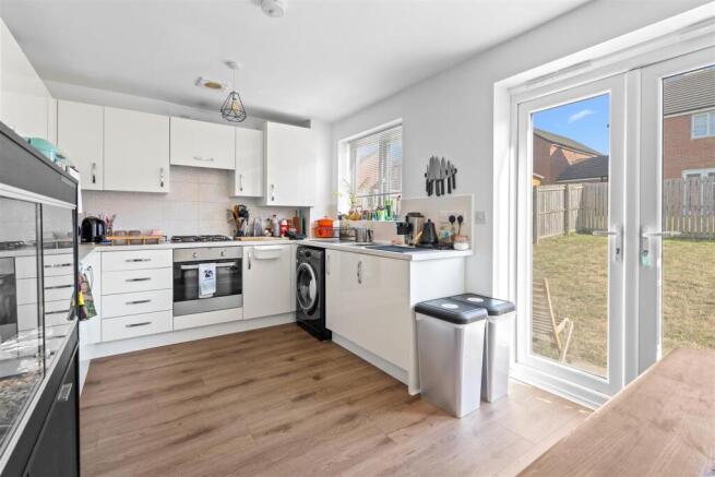 3 bed Detached for sale Image 6