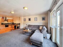 14, Hunters Court, Hunters Way, Halton, Leeds LS15 0LB