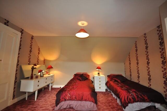 Bed 2