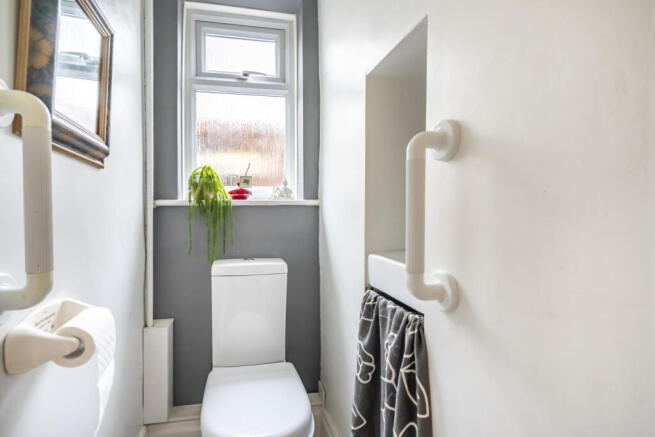 3 bed Semi-Detached for sale Image 9