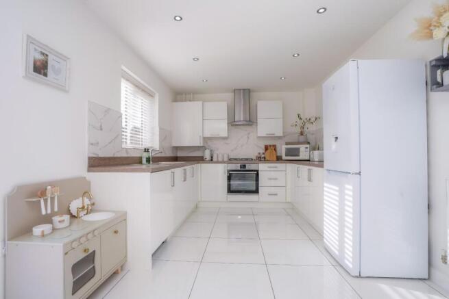 9 Waddington Drive, Snaith, DN14 9FA_DSC00873.jpg