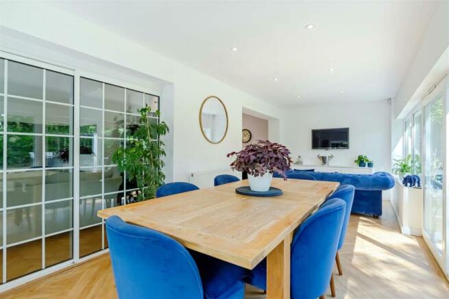 For Sale by Aspire Residential - Offington Lane