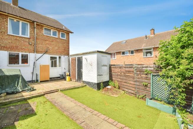3 bed Semi-Detached for sale Image 8