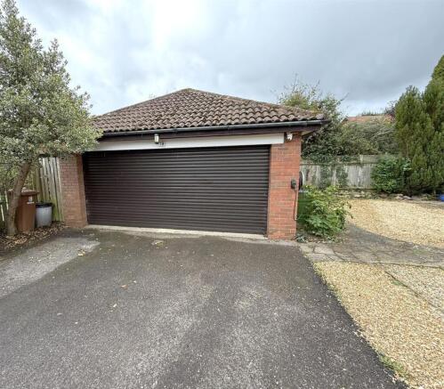 Double Garage