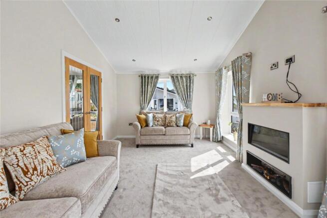 2 bed Bungalow for sale Image 5