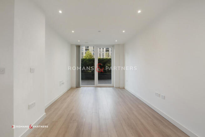 Hadleigh Apartments, Woodberry Down, N4 photo 4