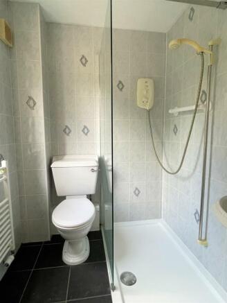 En Suite Shower