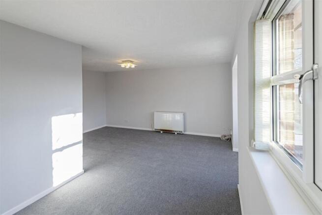 23 Holm Court 07.jpg