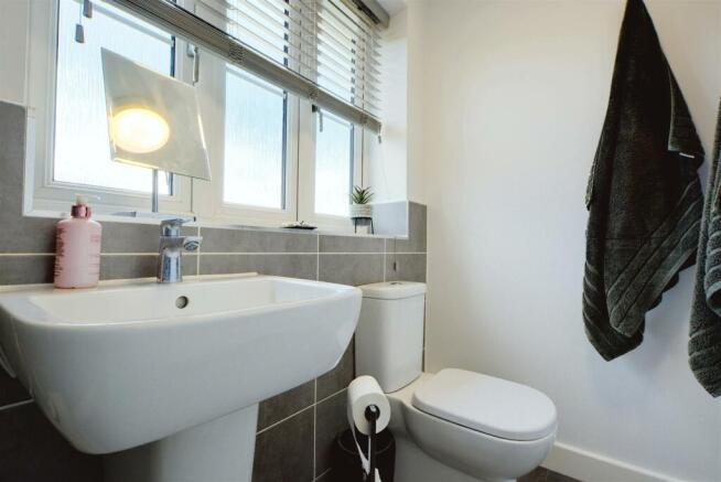 Ensuite_2.jpeg
