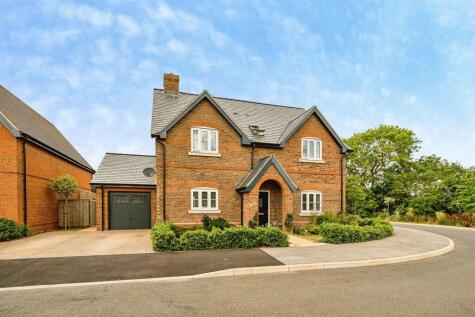 Poplar Way, Ickford, Aylesbury