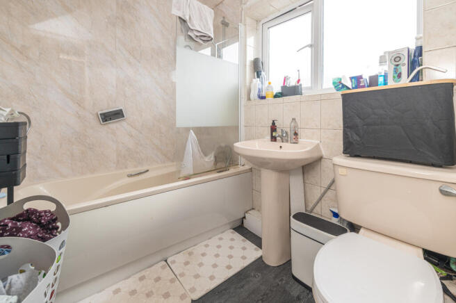 4 bed Terraced for sale Image 6