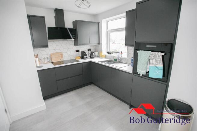 FITTED KITCHEN / DINING ROOM