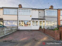 66, Acacia Avenue, Hornchurch RM12 4EN