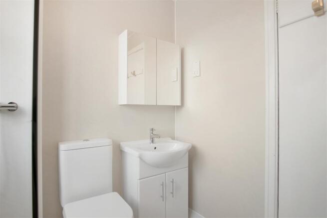 HOUSE BATHROOM