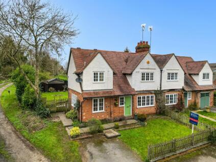 Christmas Cottage, Abbots Morton, Worcester, Worcestershire, WR7