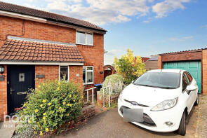 54, Floribunda Drive, Northampton NN4 8TY