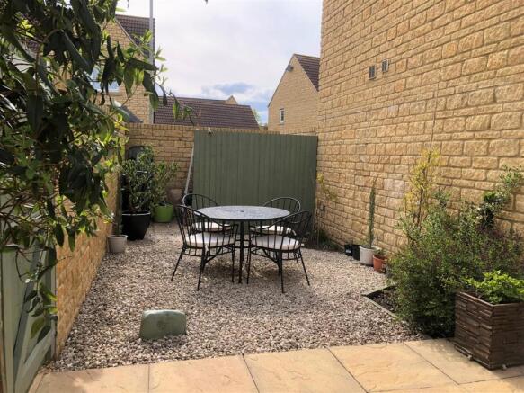 Garden 3.jpg