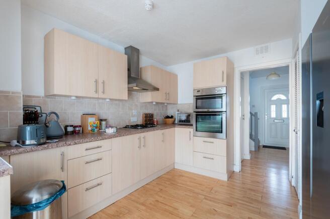 KITCHEN SPACE