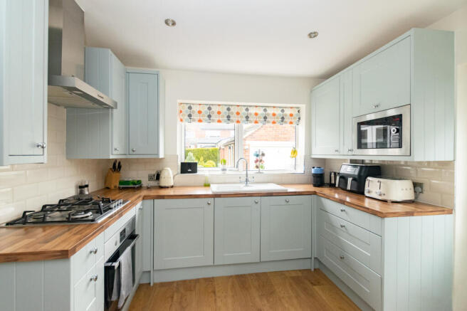 Kitchen 1