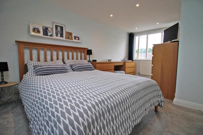 Master bedroom.jpg