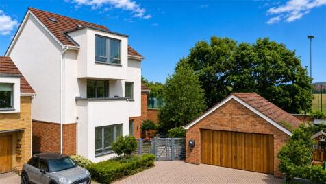 Oakfield, Radcliffe-on-Trent, Nottingham, Nottinghamshire, NG12